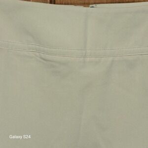 Tail Tech Womens Beige Pleated Golf Skirt Size 16 Performance Stretch Activewear